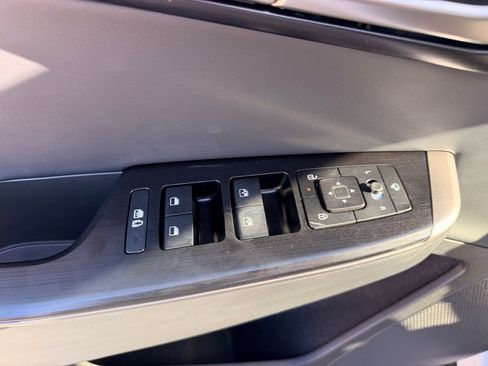 New 2025 Kia EV6 Wind image 14