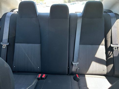 Used 2025 Nissan Sentra SV FWD image 33