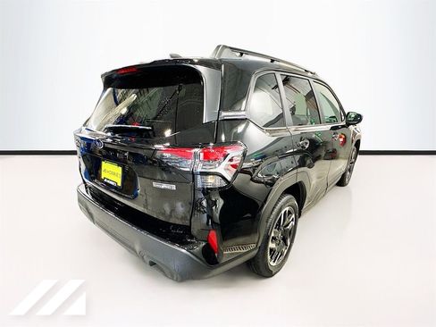 New 2026 Subaru Forester Premium image 4