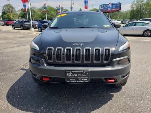 Used 2018 Jeep Cherokee Trailhawk w/ Quick Order Package 27L AWD/4WD image 9