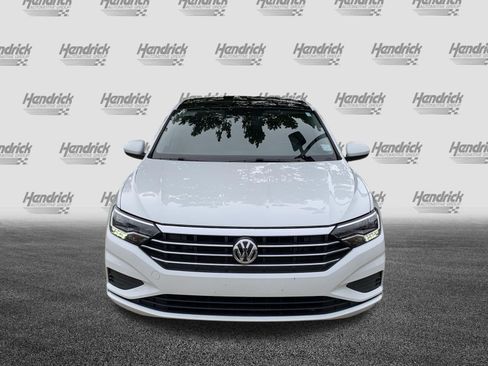 Used 2019 Volkswagen Jetta SE FWD image 3