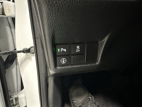 Used 2022 Honda Civic Touring image 16