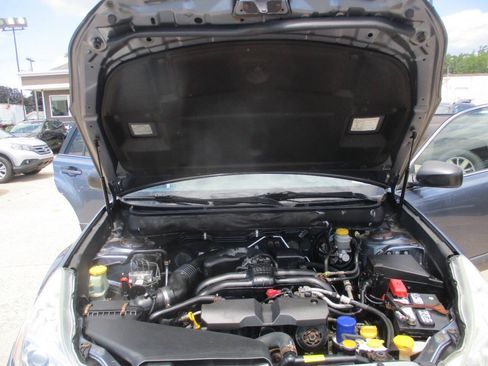 Used 2013 Subaru Outback 2.5i Limited AWD/4WD image 20
