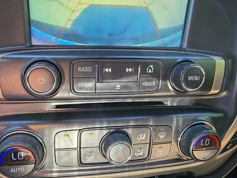Used 2019 GMC Sierra 2500 Denali AWD/4WD image 16