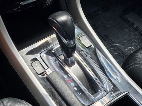 Used 2017 Honda Accord EX-L image 24