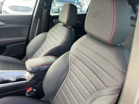 Certified 2023 Dodge Hornet GT w/ GT Blacktop Package image 12