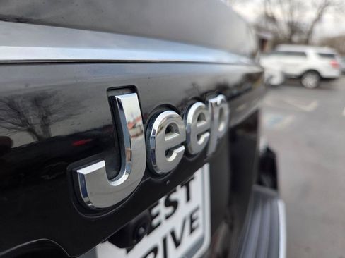 Used 2014 Jeep Compass Limited w/ Sun/Sound Group image 9