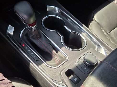 Certified 2023 Chevrolet Traverse RS image 23