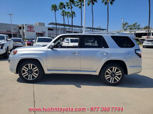 Used 2023 Toyota 4Runner Limited RWD image 7
