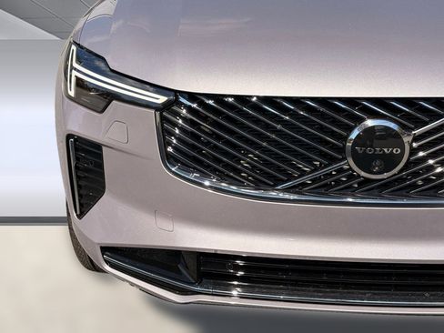 New 2026 Volvo XC90 B6 Plus w/ Protection Package image 21