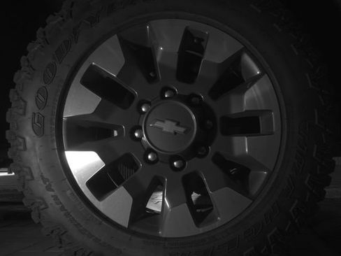 Used 2021 Chevrolet Silverado 2500 Custom w/ Custom Value Package AWD/4WD image 10