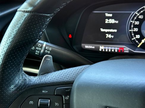 Used 2021 Cadillac CT4 V w/ Technology Package image 32