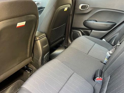 New 2026 Hyundai Venue SE image 12