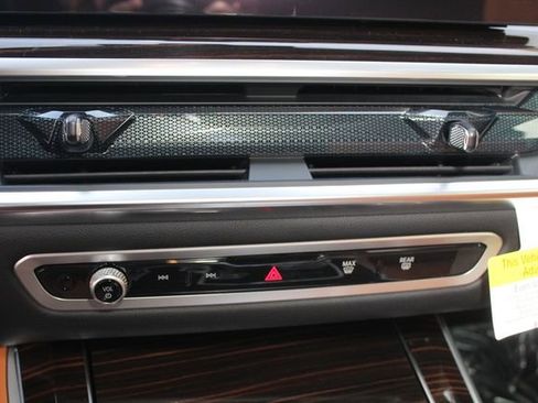 New 2026 BMW X5 xDrive50e w/ Executive Package image 14