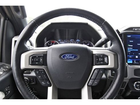 Used 2022 Ford F250 Lariat w/ Tremor Off-Road Package AWD/4WD image 15