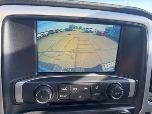 Used 2018 GMC Sierra 1500 SLT w/ SLT Premium Package AWD/4WD image 18
