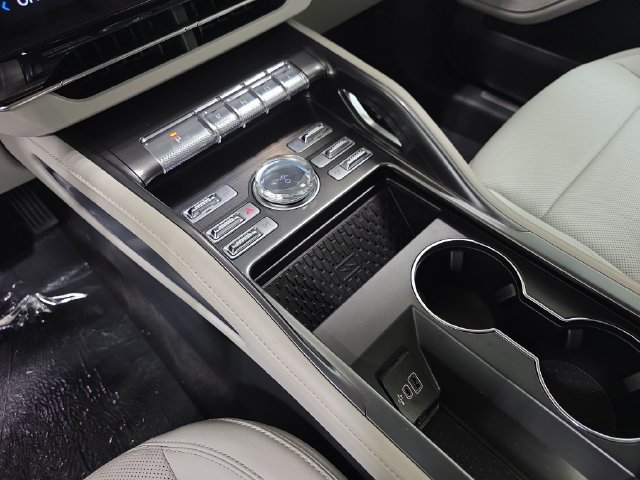 New 2026 Lincoln Nautilus Premier AWD/4WD image 22