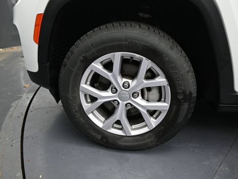 Used 2022 Jeep Grand Cherokee Limited AWD/4WD image 14