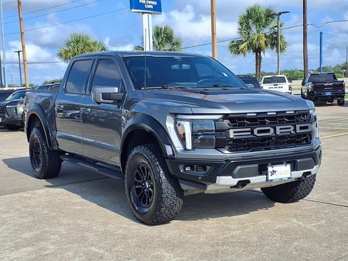 Used 2025 Ford F150 Raptor AWD/4WD image 7