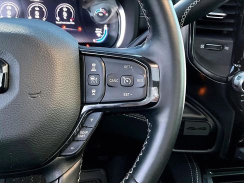 Certified 2024 RAM 2500 Limited image 31