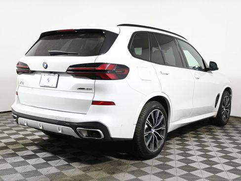 Certified 2024 BMW X5 xDrive40i w/ M Sport Package image 7