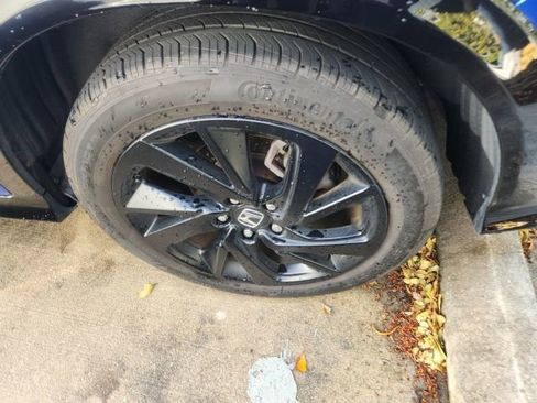 Used 2022 Honda HR-V Sport image 11