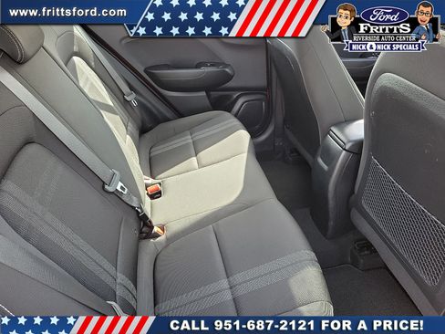 Used 2022 Hyundai Venue SEL w/ Cargo Package FWD image 16