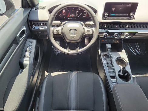 Used 2025 Honda Civic Sport image 11