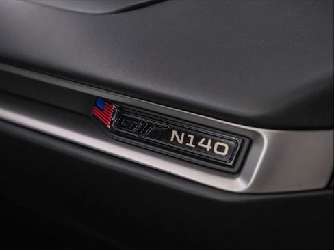 Used 2022 Ford GT image 30