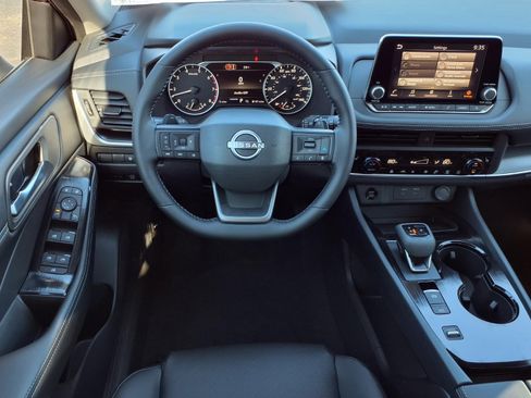 New 2026 Nissan Rogue Dark Armor FWD image 11