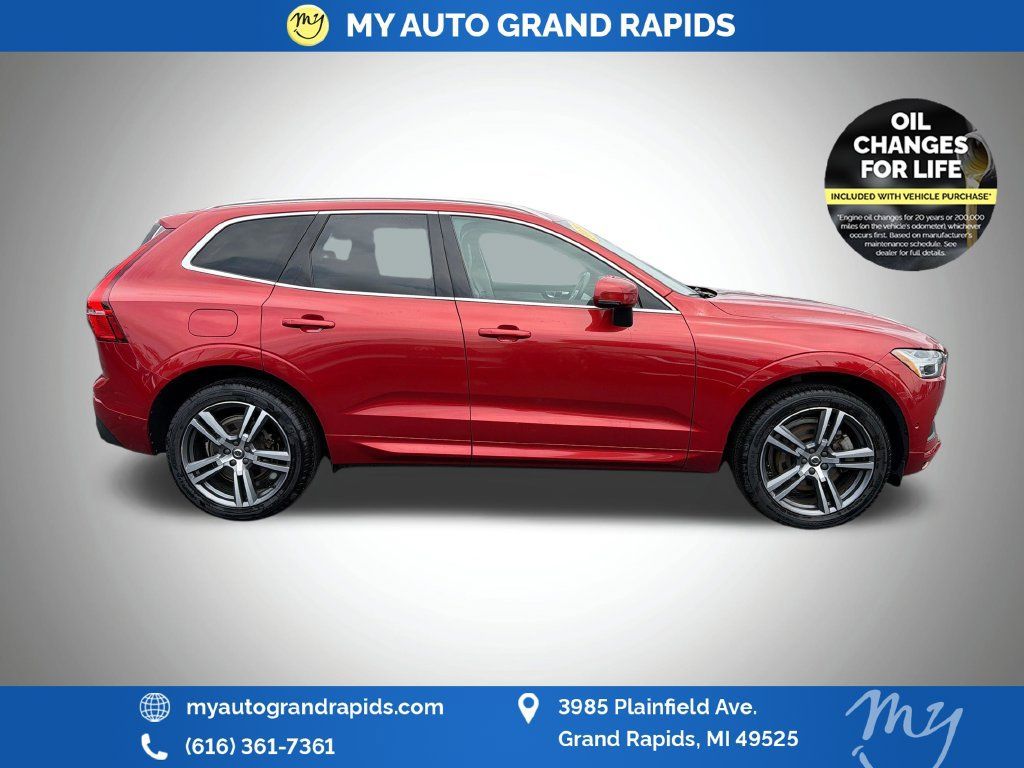 Used 2019 Volvo XC60 T6 Momentum w/ Protection Package Premier AWD/4WD image 8