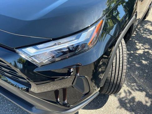 Certified 2025 Toyota RAV4 XLE AWD/4WD image 3