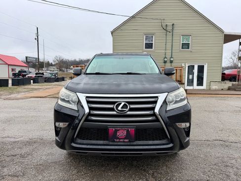 Used 2014 Lexus GX 460 w/ Premium Package image 2