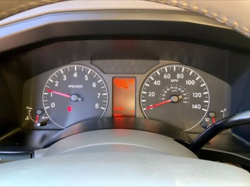 Used 2016 Nissan NV 3500 SL image 23