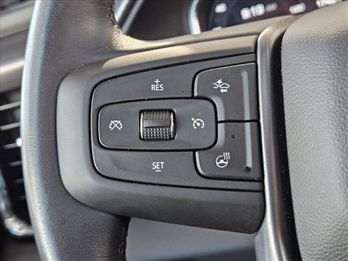 Used 2025 GMC Sierra 2500 Denali Ultimate AWD/4WD image 25