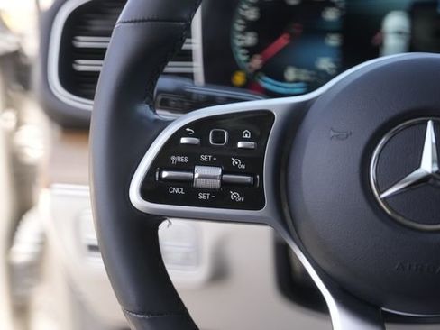 Used 2021 Mercedes-Benz GLE 350 image 23