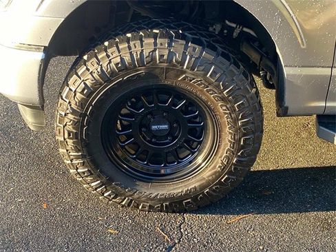 Used 2023 Ford F150 XLT w/ Equipment Group 302A High image 5