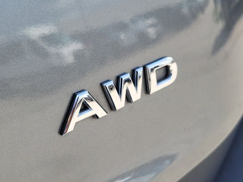 Used 2023 Nissan Rogue S AWD/4WD image 34