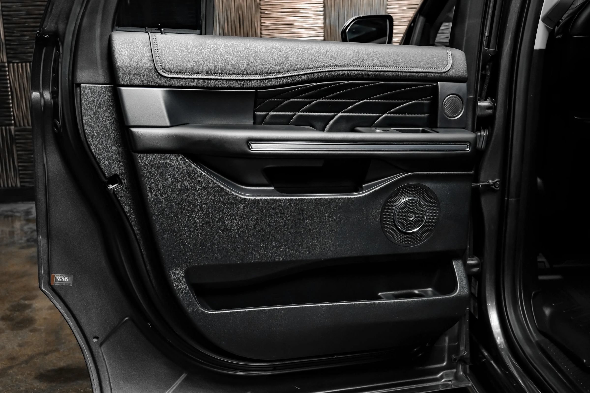 Used 2019 Ford Expedition Max Platinum AWD/4WD image 53