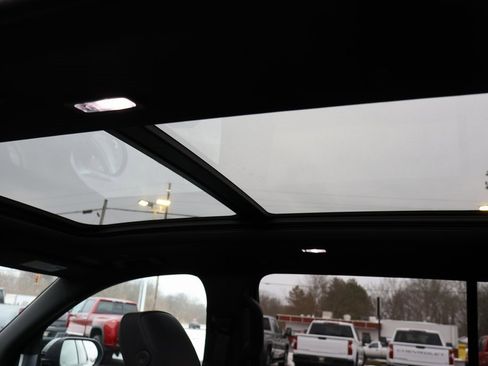 New 2026 Chevrolet Traverse Z71 image 21