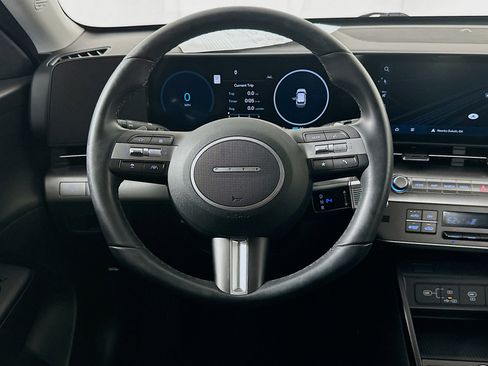 Used 2024 Hyundai Kona SEL FWD image 17