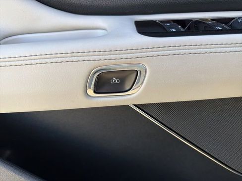 Used 2025 Lincoln Aviator Reserve w/ Illumination Package RWD image 16