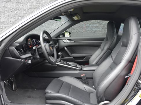 Certified 2020 Porsche 911 Carrera S RWD image 16