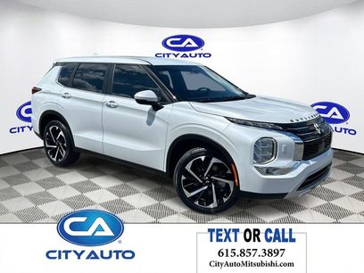 Used 2023 Mitsubishi Outlander SE