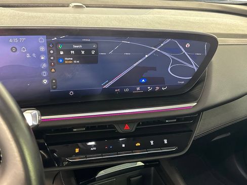 Certified 2025 Buick Envision Preferred AWD/4WD image 23