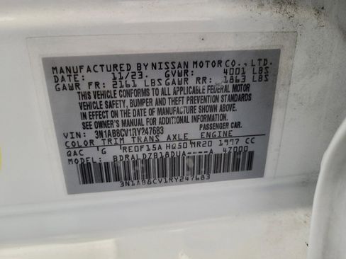 Used 2024 Nissan Sentra SV image 33