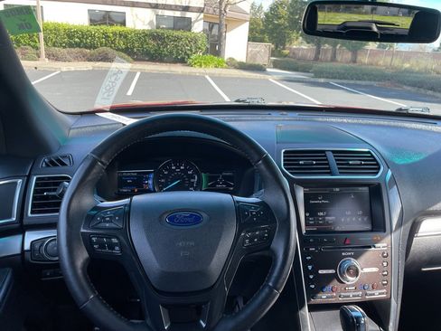 Used 2016 Ford Explorer Sport w/ Equipment Group 401A image 17