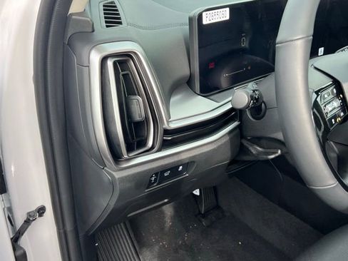New 2026 Kia Sorento EX AWD/4WD image 12