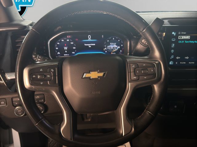 Used 2024 Chevrolet Silverado 2500 LT AWD/4WD image 12