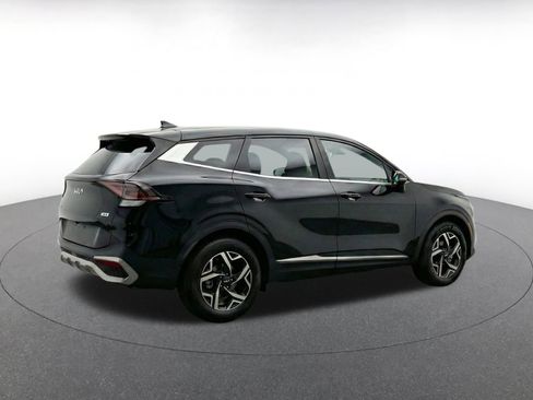 Used 2025 Kia Sportage LX FWD image 9